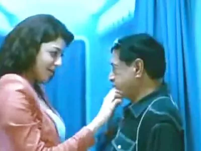 គូរស្នេហ៏ក្លែងបន្លំលើកូនក្រមុំជាមួយនឹង Stepis ប៍នតង់ដេងរបស់នាង