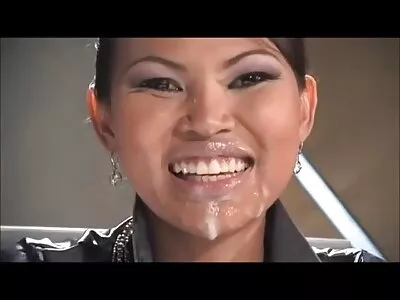 Horny girl ធ្វើរន្ធគូថឲ្យកាមេរ៉ា